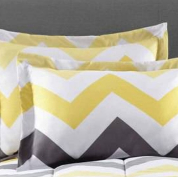 Bedding Accent Pillow Lamp Set - Picture 2 of 7